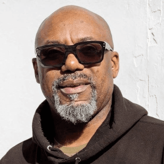 https://blog-dev.landr.com/wp-content/uploads/2020/08/Orphy-Robinson-Instrumentalist-02.png
