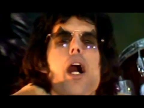 Counting to 4 along to We Will Rock You is pretty straightforward